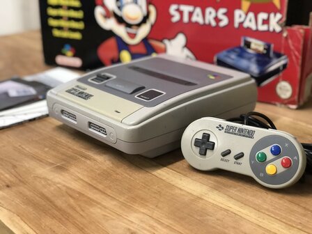 Super Nintendo Console - 5 Stars Pack  [Complete]