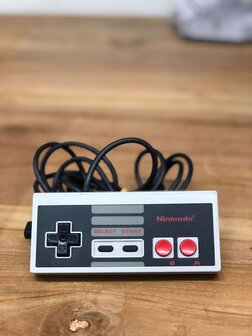 Nintendo NES Starter Pack - Control Deck Edition [Complete]