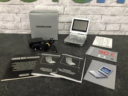 Gameboy Advance SP Silver [Complete]