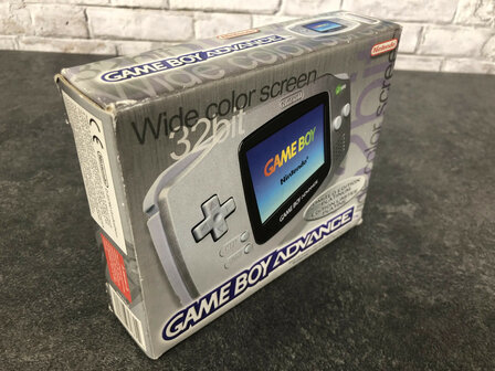 Gameboy Advance Silver [Complete]