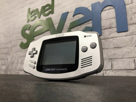 Gameboy Advance Silver [Complete]