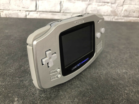 Gameboy Advance Silver [Complete]