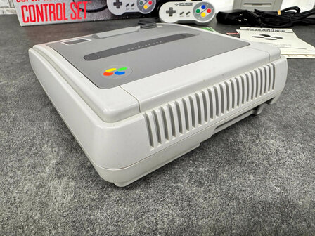 Super Nintendo Starter Pack - Aladdin Edition&nbsp;[Complete]