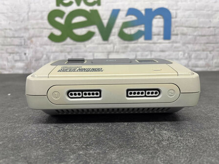 Super Nintendo Starter Pack - Super Mario World Edition [Complete]