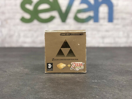 Gameboy Advance SP Zelda Edition [Complete]