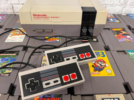 Nintendo NES Starter Pack - Value Edition