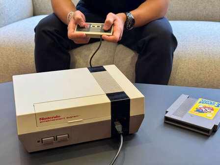 Nintendo NES Starter Pack - Control Deck Edition