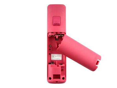 Nintendo Wii Remote Controller Motion Plus Pink