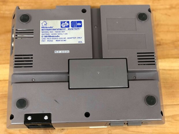 Nintendo NES Console - Action Set [Complete]