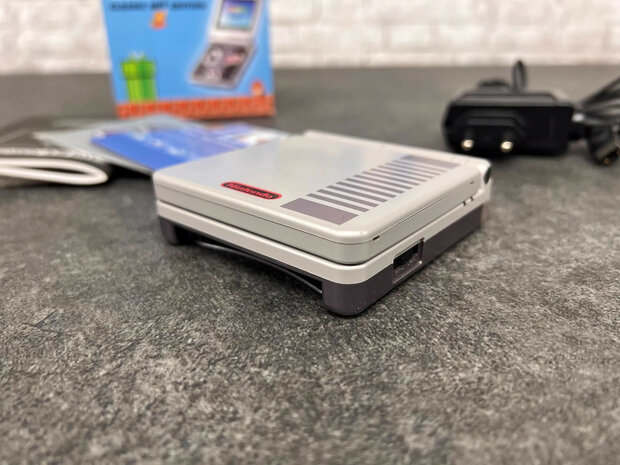 Gameboy Advance SP NES Edition [Complete]