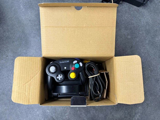 Nintendo Gamecube Starter Pack - Black Edition [Complete]