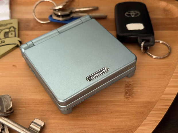 Gameboy Advance SP Lightblue - USB-C & IPS V5