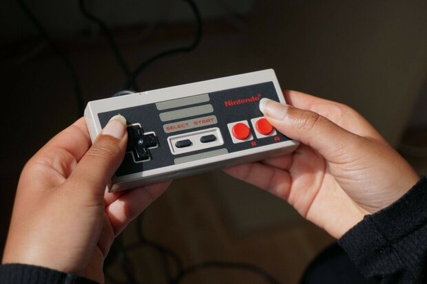 Originele Nintendo NES Controller - Budget
