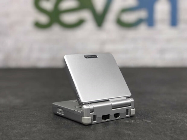 Gameboy Advance SP Silver Premium [Complete]