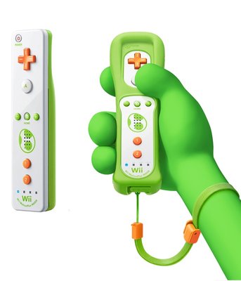 Nintendo Wii Remote Controller Motion Plus Yoshi Bundle