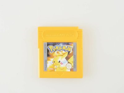 Pokemon Yellow - Gameboy Classic - Outlet