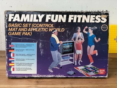 Nintendo NES Family Fun Fitness Controller Mat [Complete]