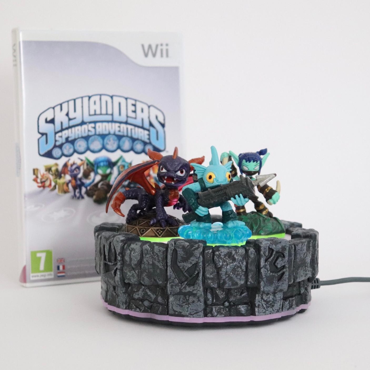 Skylanders Spyro's Adventure Starter Set - Wii Hardware