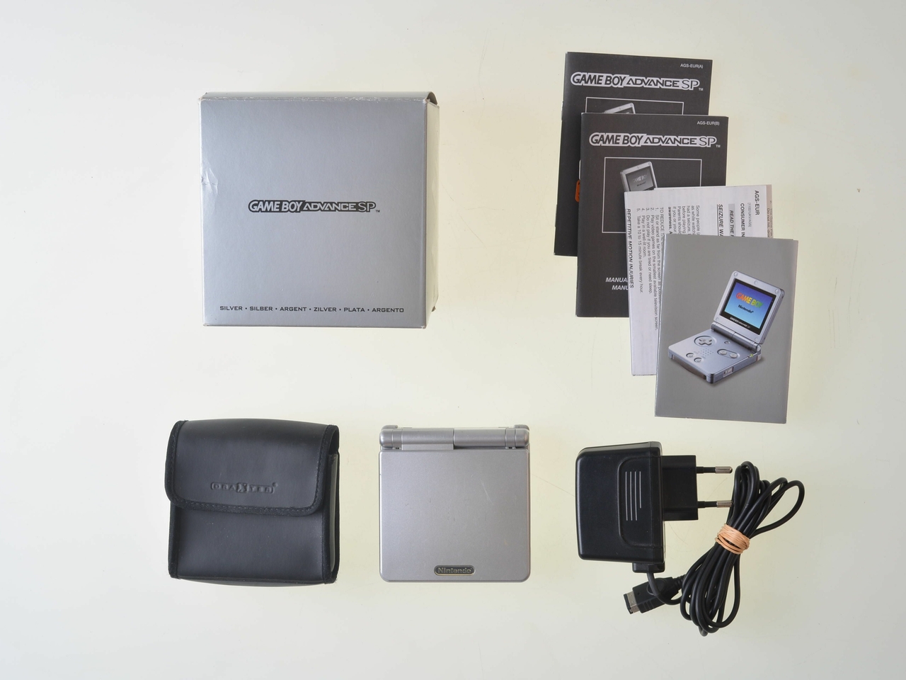 Gameboy Advance SP Silver [Complete] - Gameboy Advance Hardware