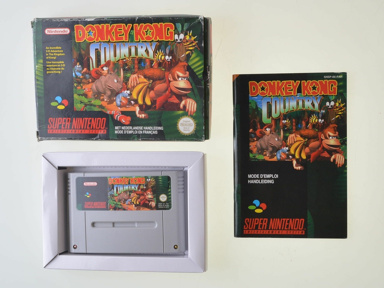 Donkey Kong Country - Super Nintendo Games [Complete]