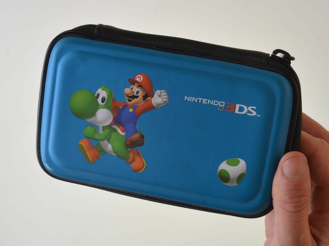 Nintendo 3DS Super Mario Yoshi Case - Nintendo 3DS Hardware - 2