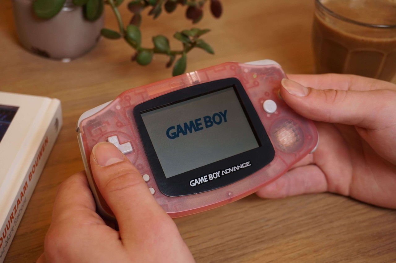 Gameboy Advance Transparent Pink | Gameboy Advance Hardware | RetroNintendoKopen.nl
