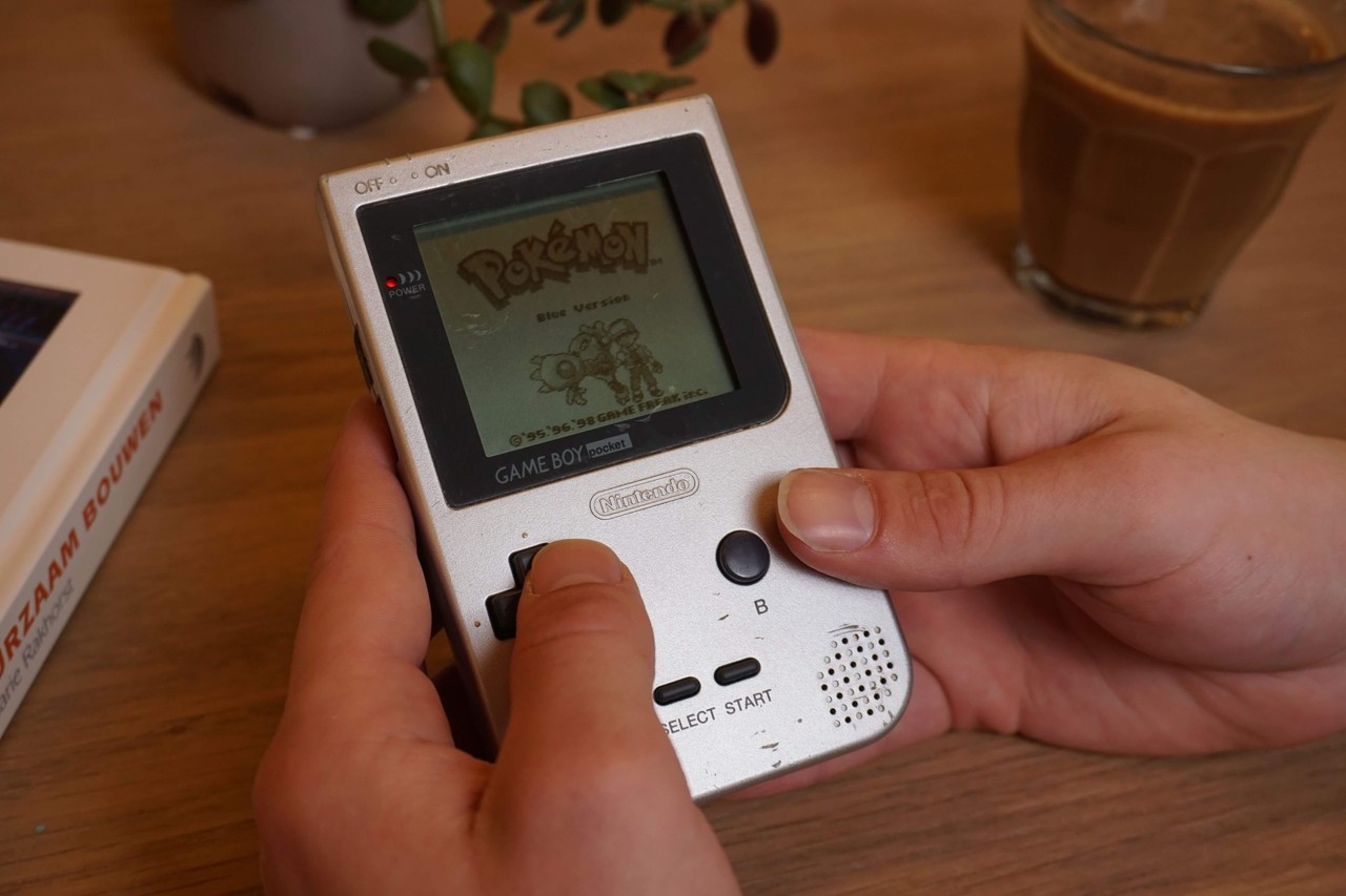 Gameboy Pocket Silver | Gameboy Classic Hardware | RetroNintendoKopen.nl
