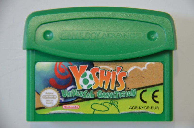Yoshi's Universal Gravitation - Gameboy Advance Games