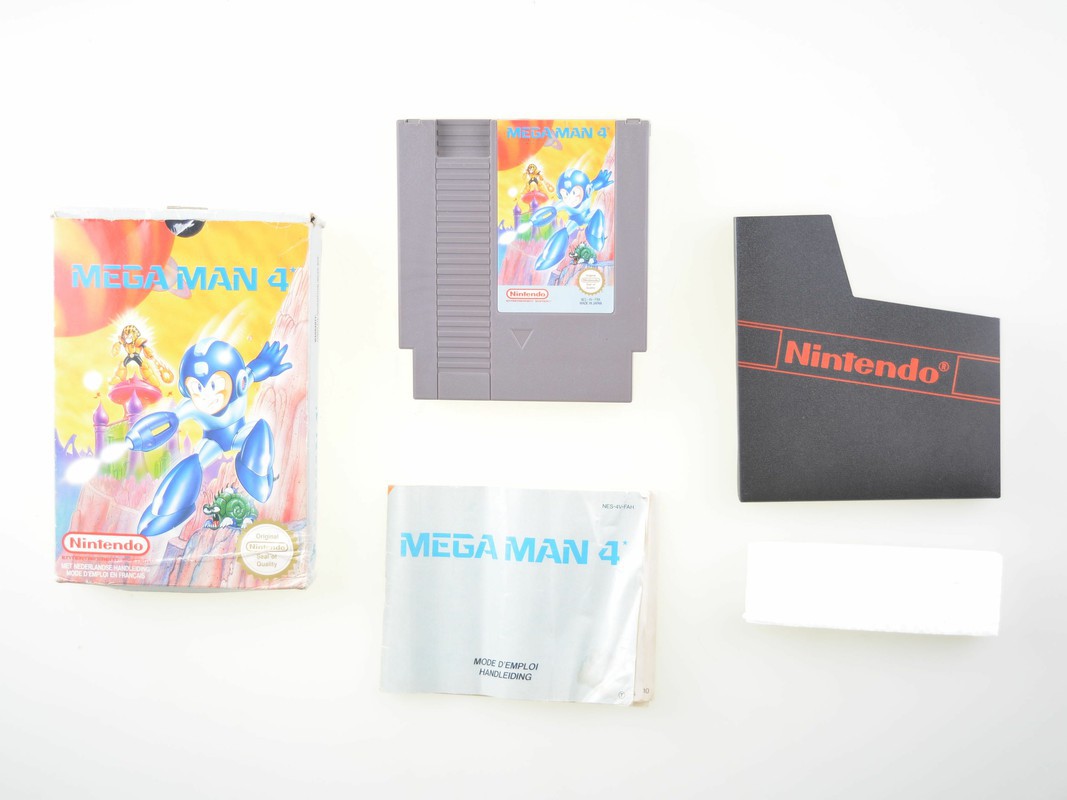 Mega Man 4 - Nintendo NES Games [Complete]