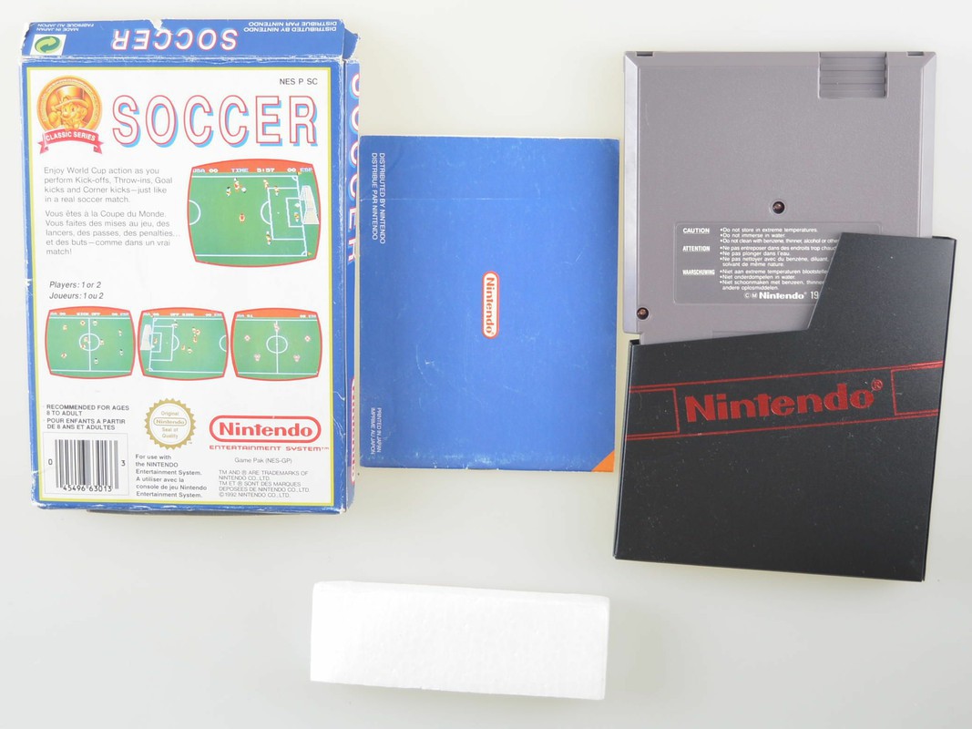 Soccer (Classics) - Nintendo NES Games [Complete] - 3