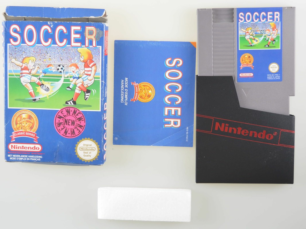 Soccer (Classics) - Nintendo NES Games [Complete] - 4