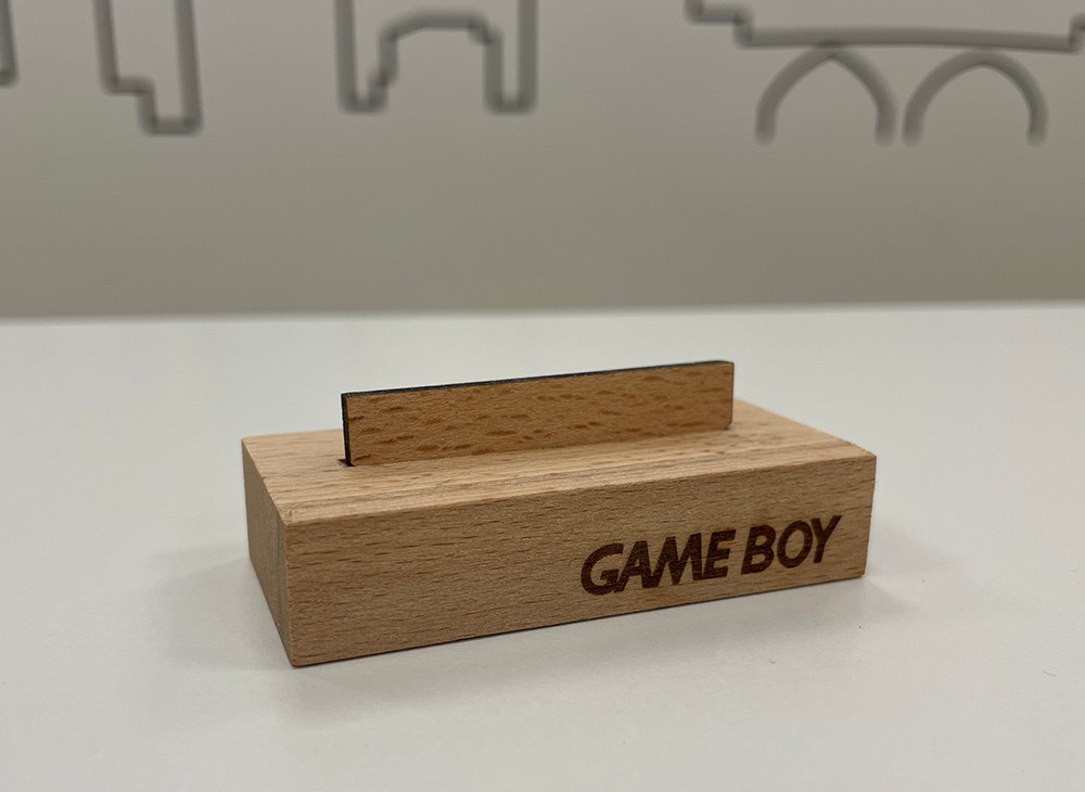 Handgemaakte Gameboy Game Display Stand met Gameboy Logo - Gameboy Classic Hardware - 2