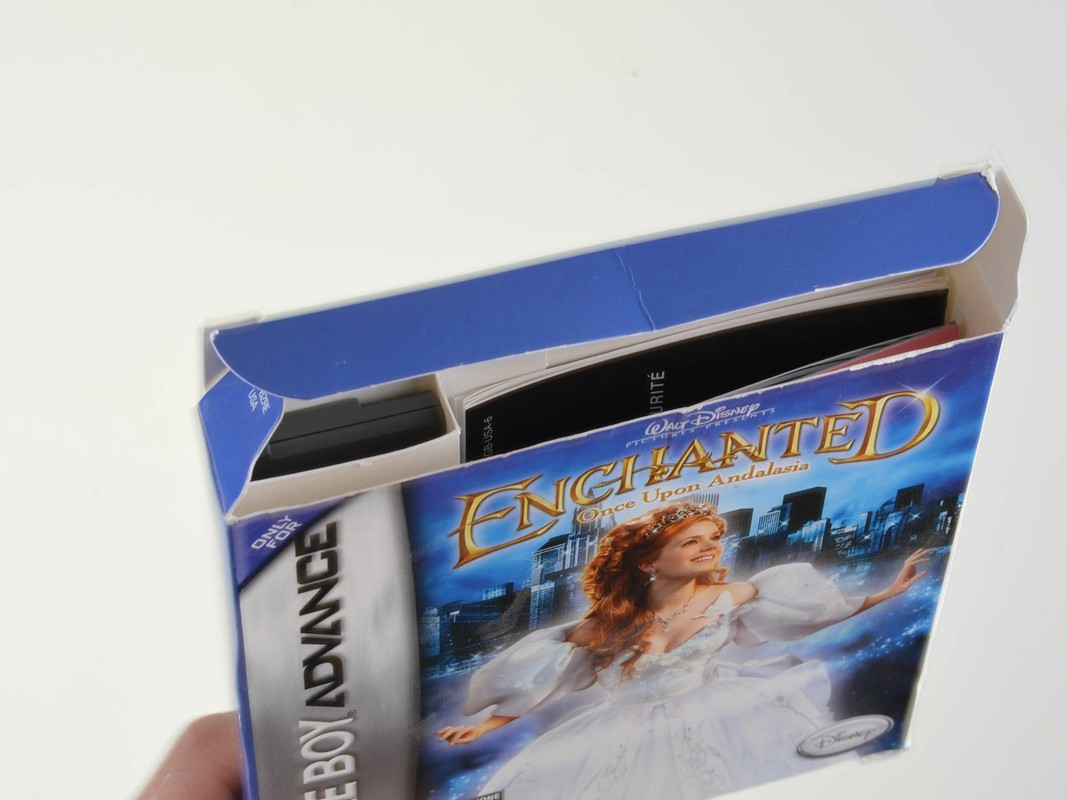 Enchanted - Gameboy Advance Games [Complete] - 2