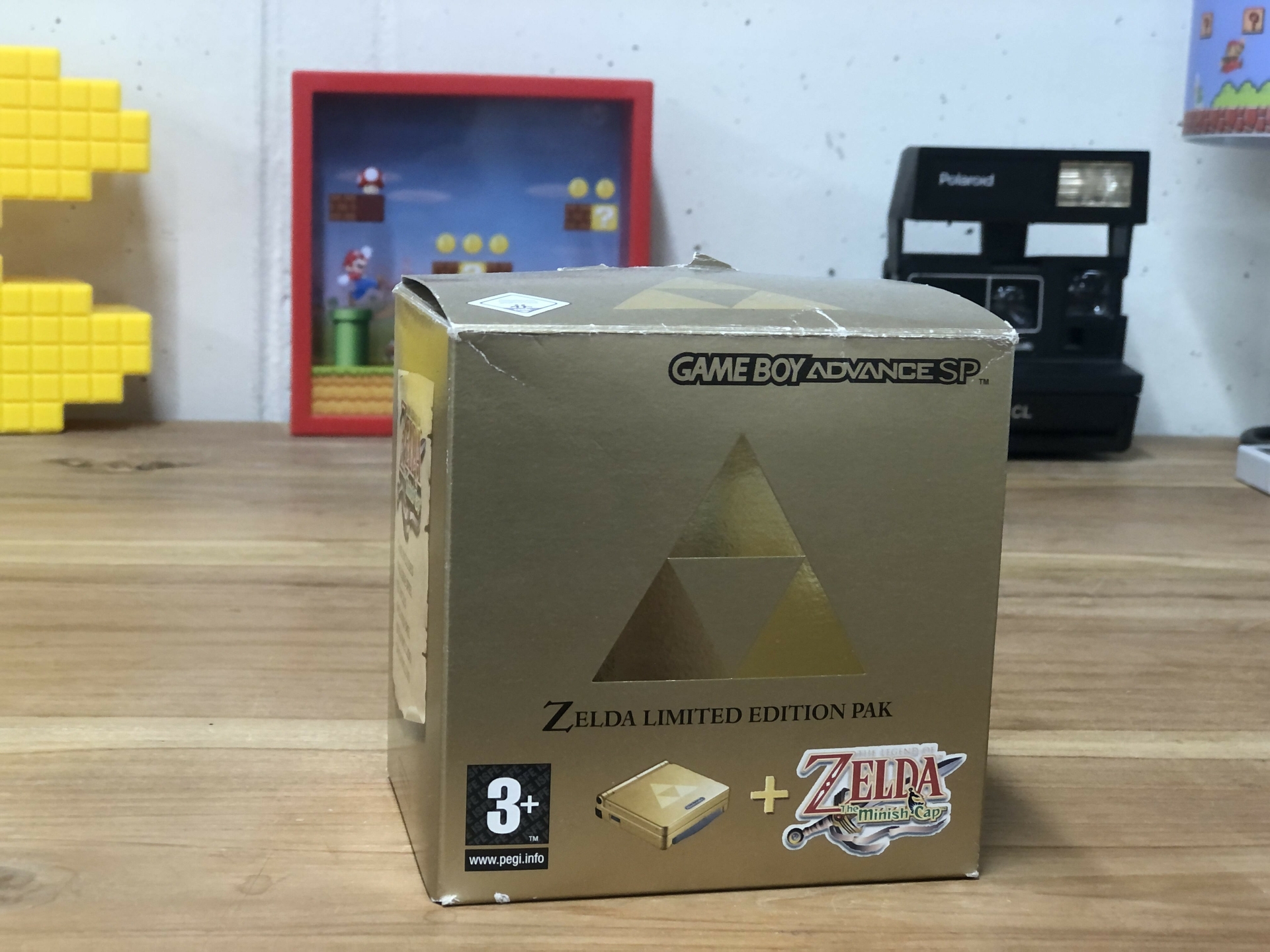 Gameboy Advance SP Zelda Limited Edition [Complete] - Gameboy Advance Hardware
