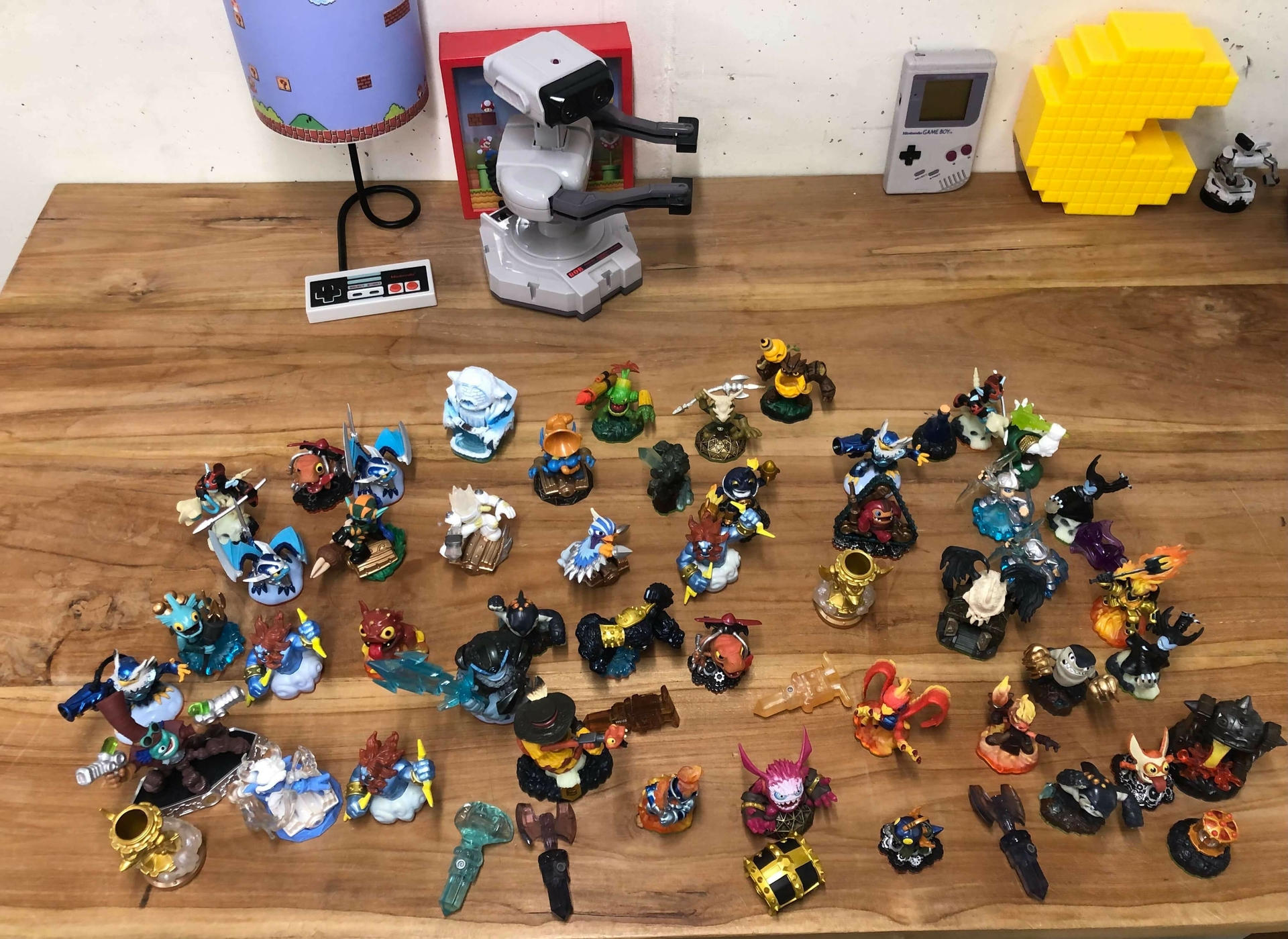 50+ Skylanders - Wii Hardware - 2