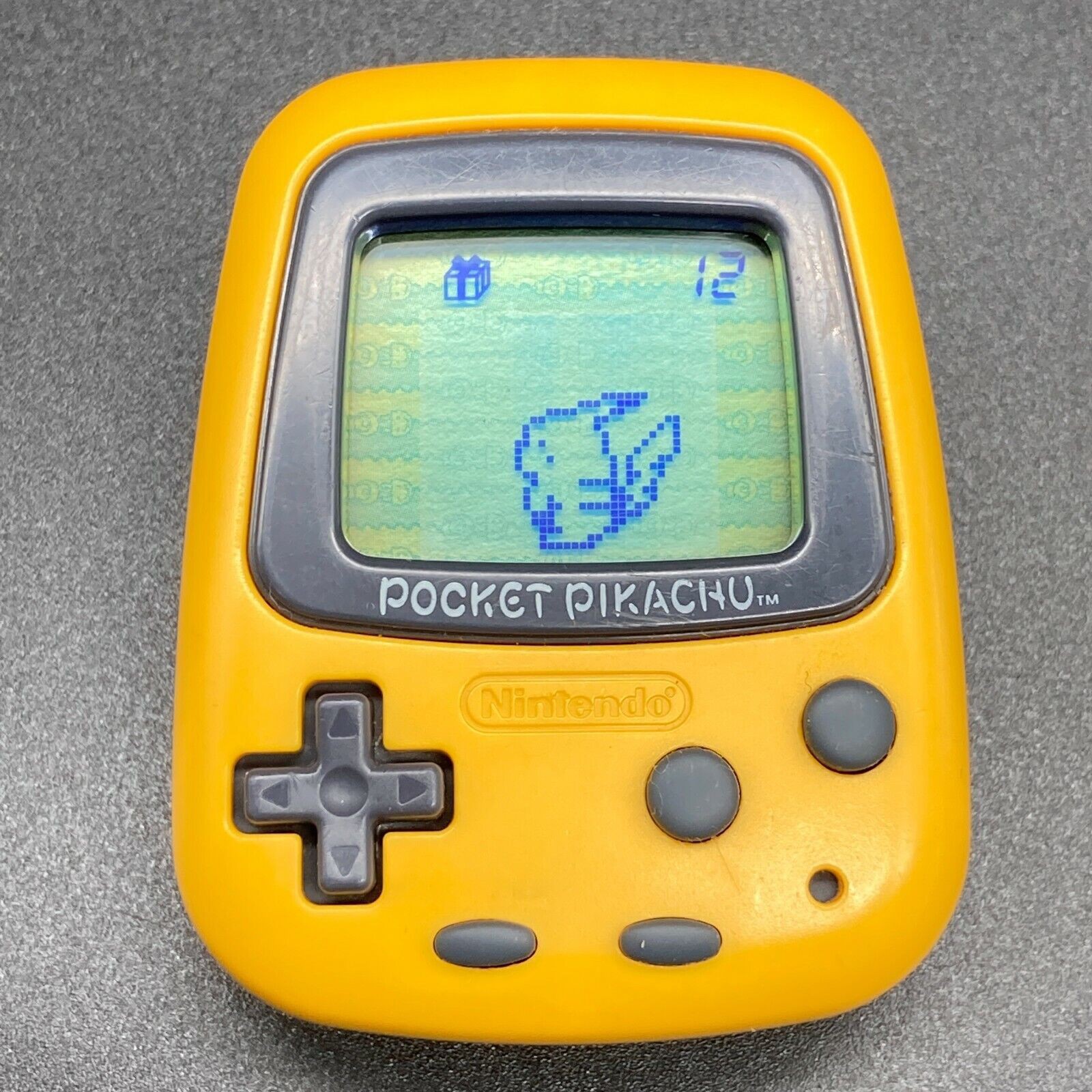 Pikachu Tamagotchi - Gameboy Color Hardware