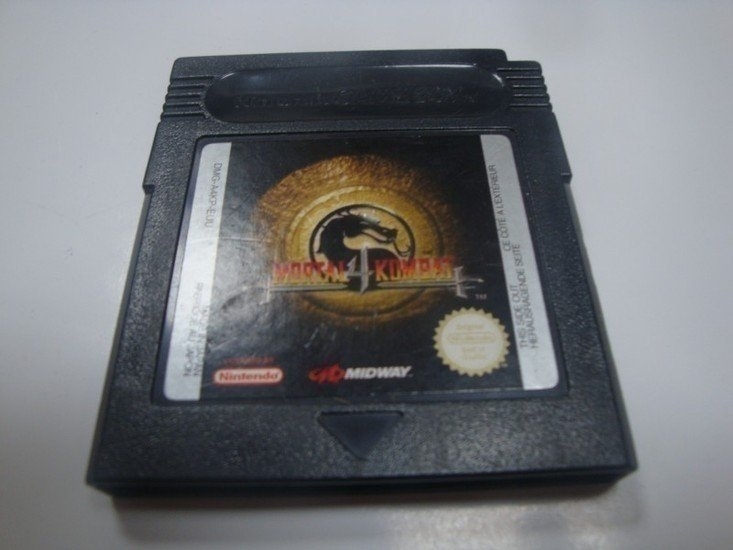 Mortal Kombat 4 - Gameboy Color Games