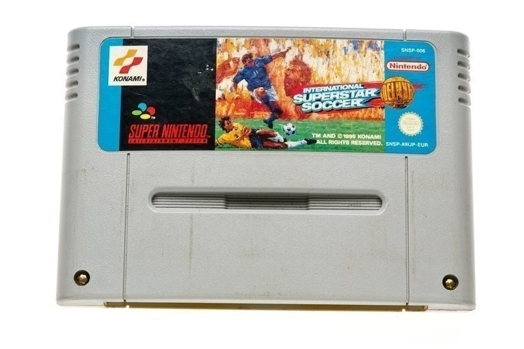 International Superstar Soccer Deluxe Kopen | Super Nintendo Games