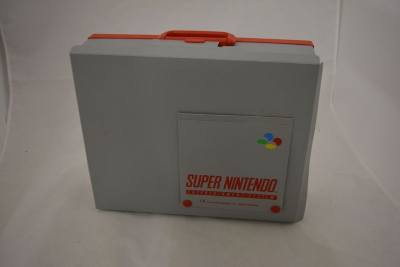 Originele Vintage Super Nintendo Koffer - XL | Super Nintendo Hardware | RetroNintendoKopen.nl