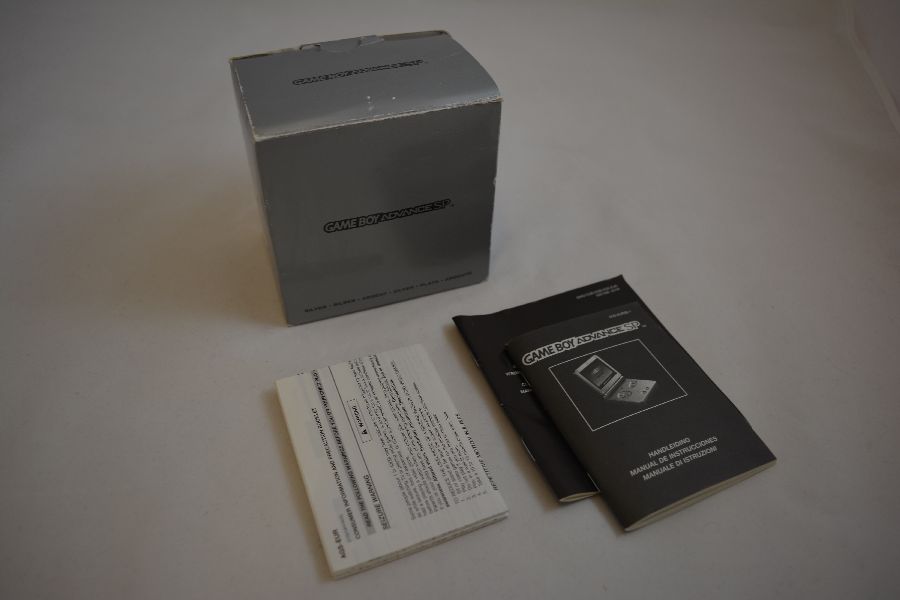 Gameboy Advance SP Silver [Complete] | Gameboy Advance Hardware | RetroNintendoKopen.nl