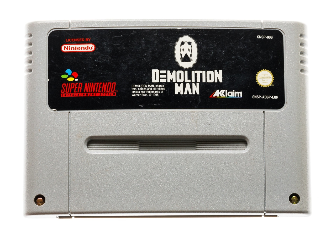 Demolition Man - Super Nintendo Games